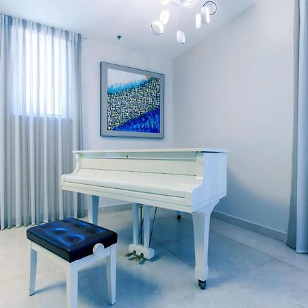 Jaffa- Beautiful 3 Bedroom Apartment Best Location Jeruzalem Buitenkant foto