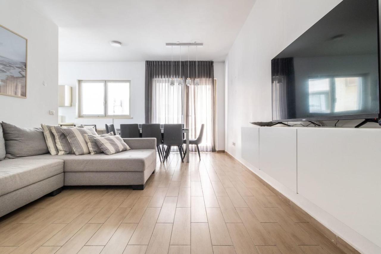 Jaffa- Beautiful 3 Bedroom Apartment Best Location Jeruzalem Buitenkant foto