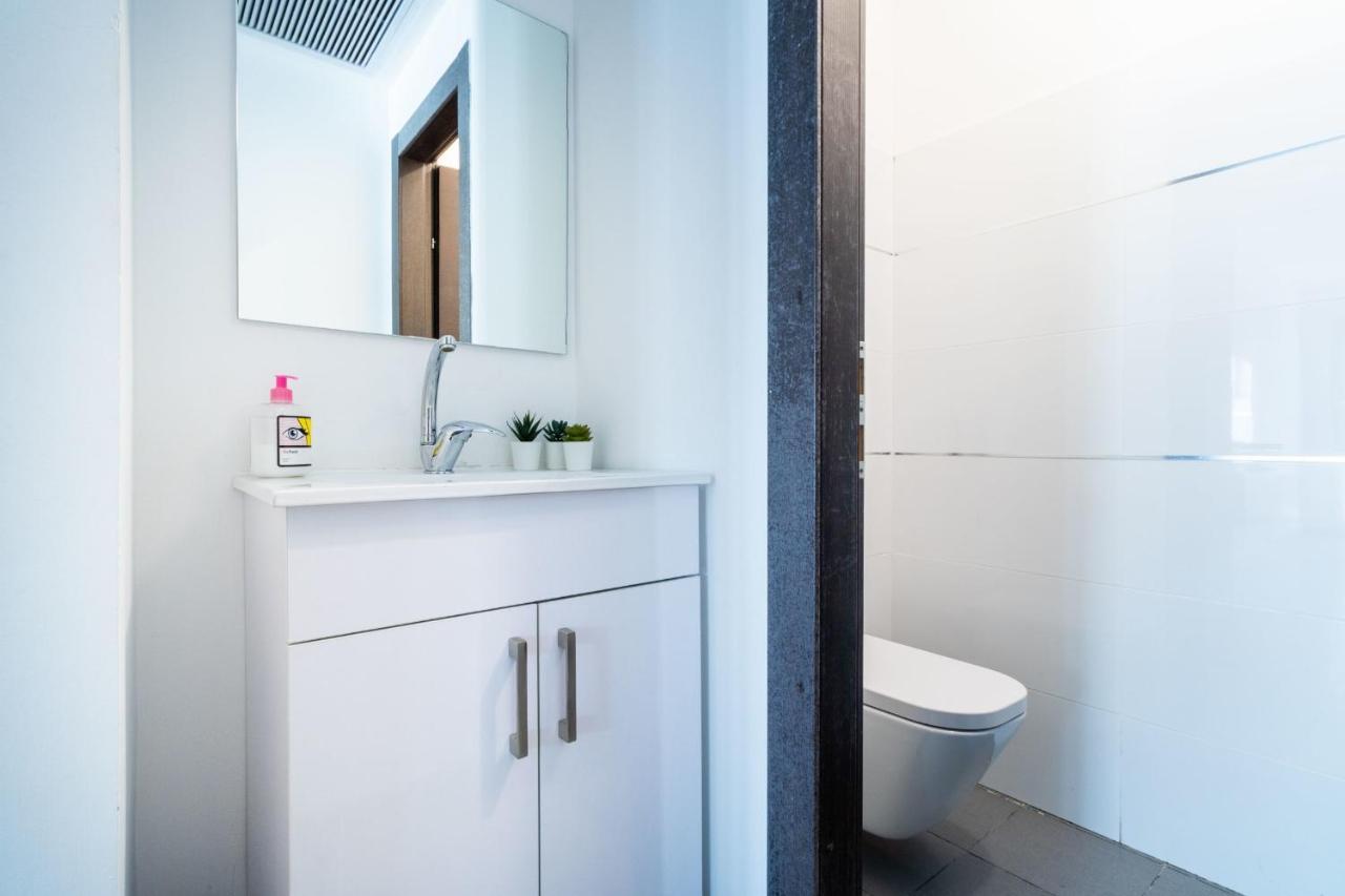 Jaffa- Beautiful 3 Bedroom Apartment Best Location Jeruzalem Buitenkant foto